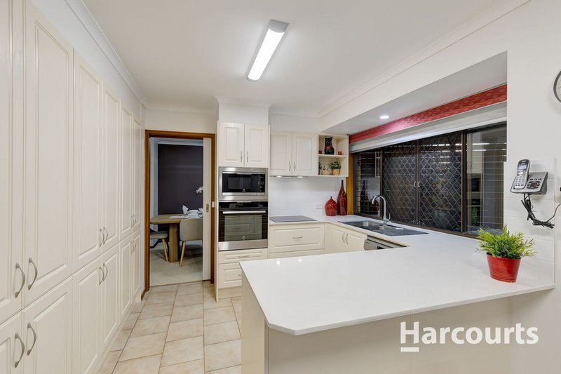 Photo - 4 Cardinet Court, Petrie QLD 4502 - Image 6