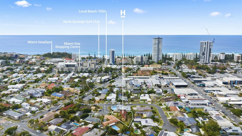 4 Carib Court, Burleigh Waters QLD 4220