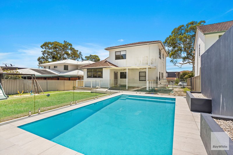 Photo - 4 Caringbah Road, Woolooware NSW 2230 - Image 2