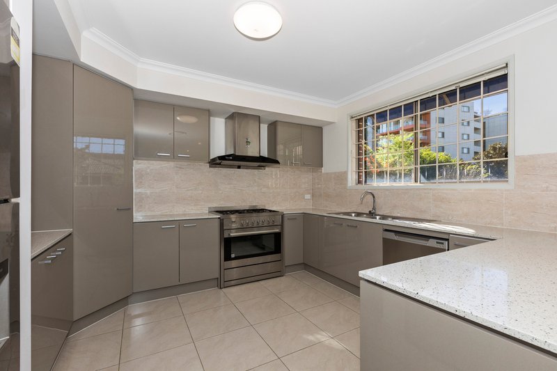 Photo - 4 Carinya Street, Blacktown NSW 2148 - Image 2