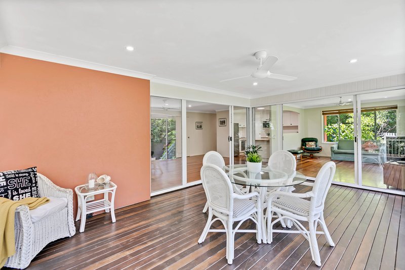 Photo - 4 Carisbrook Court, Little Mountain QLD 4551 - Image 16