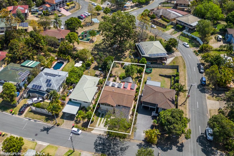 Photo - 4 Carissa Street, Arana Hills QLD 4054 - Image 14