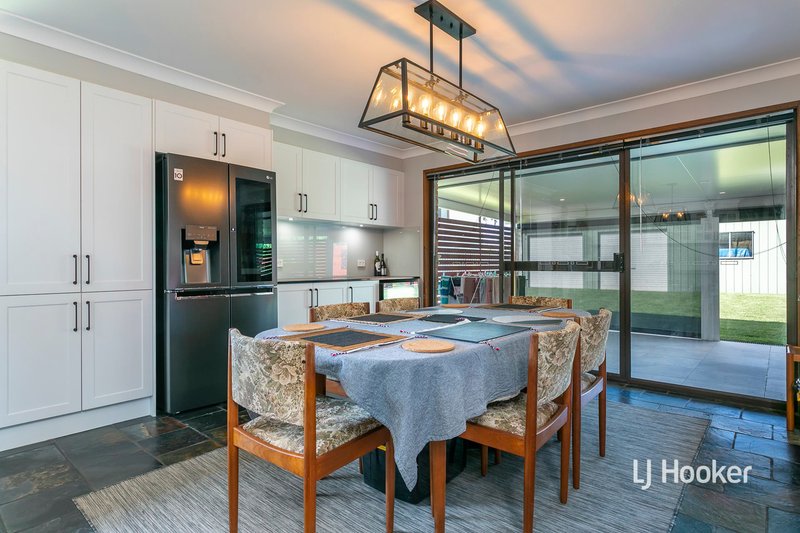 Photo - 4 Carissa Street, Mount Cotton QLD 4165 - Image 8