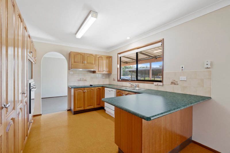 Photo - 4 Carlyle Close, Jilliby NSW 2259 - Image 6