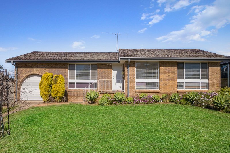 4 Carlyle Crescent, Cambridge Gardens NSW 2747