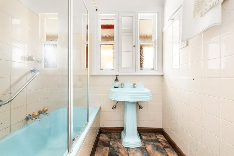 Photo - 4 Carr Street, Coburg North VIC 3058 - Image 8