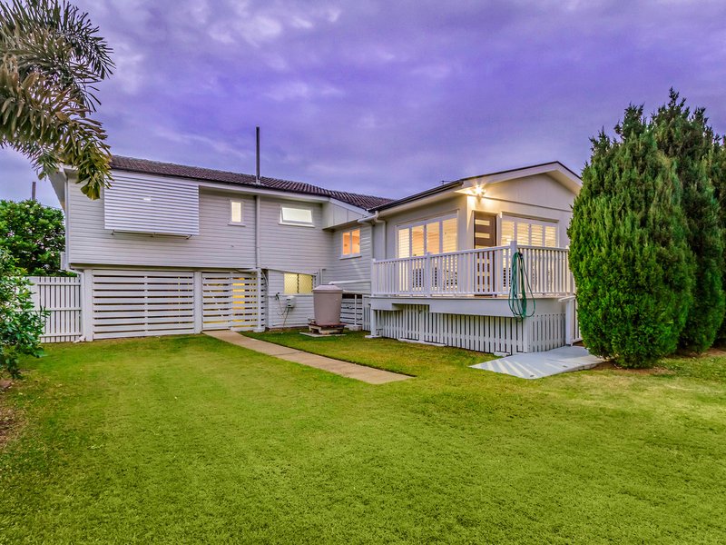 Photo - 4 Carrie Street, Zillmere QLD 4034 - Image 13