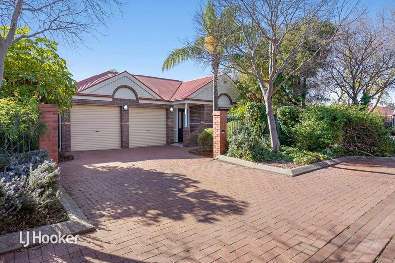 4 Carrondown Walk, Brompton SA 5007