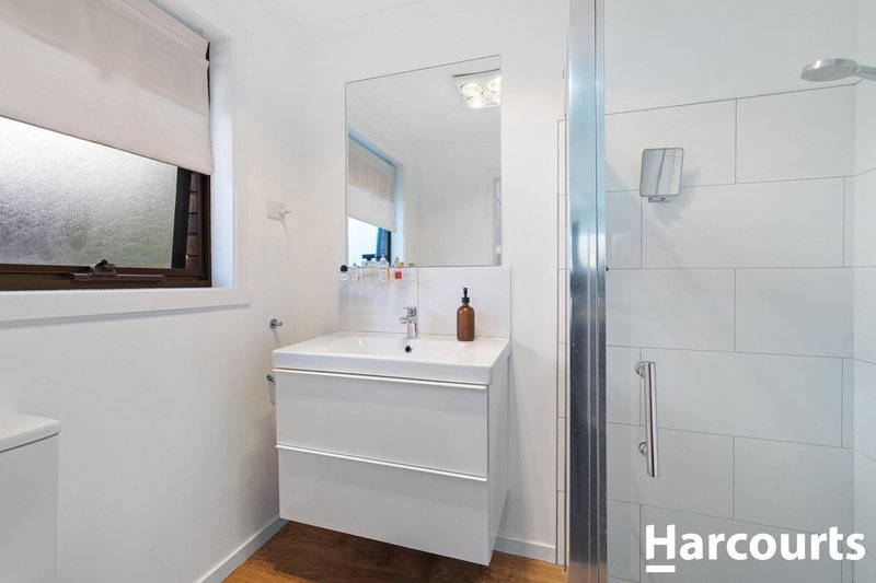 Photo - 4 Carson Crescent, Hoppers Crossing VIC 3029 - Image 11