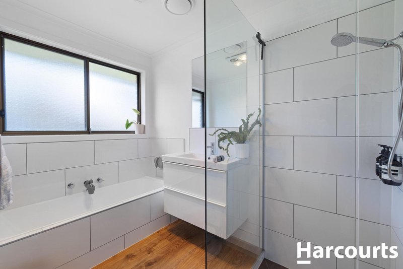Photo - 4 Carson Crescent, Hoppers Crossing VIC 3029 - Image 13