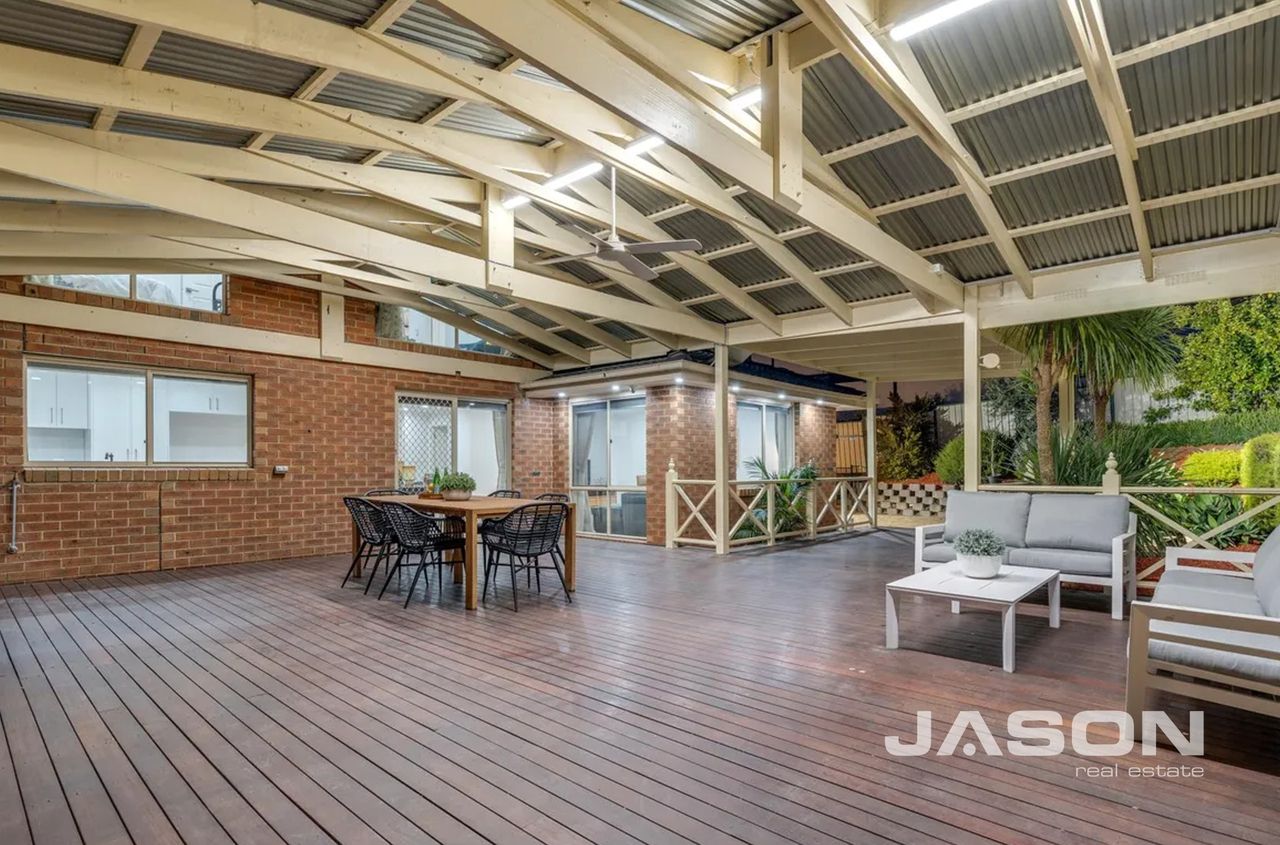5-bedroom house at 4 Casablanca Court, Greenvale, VIC 3059, , Victoria