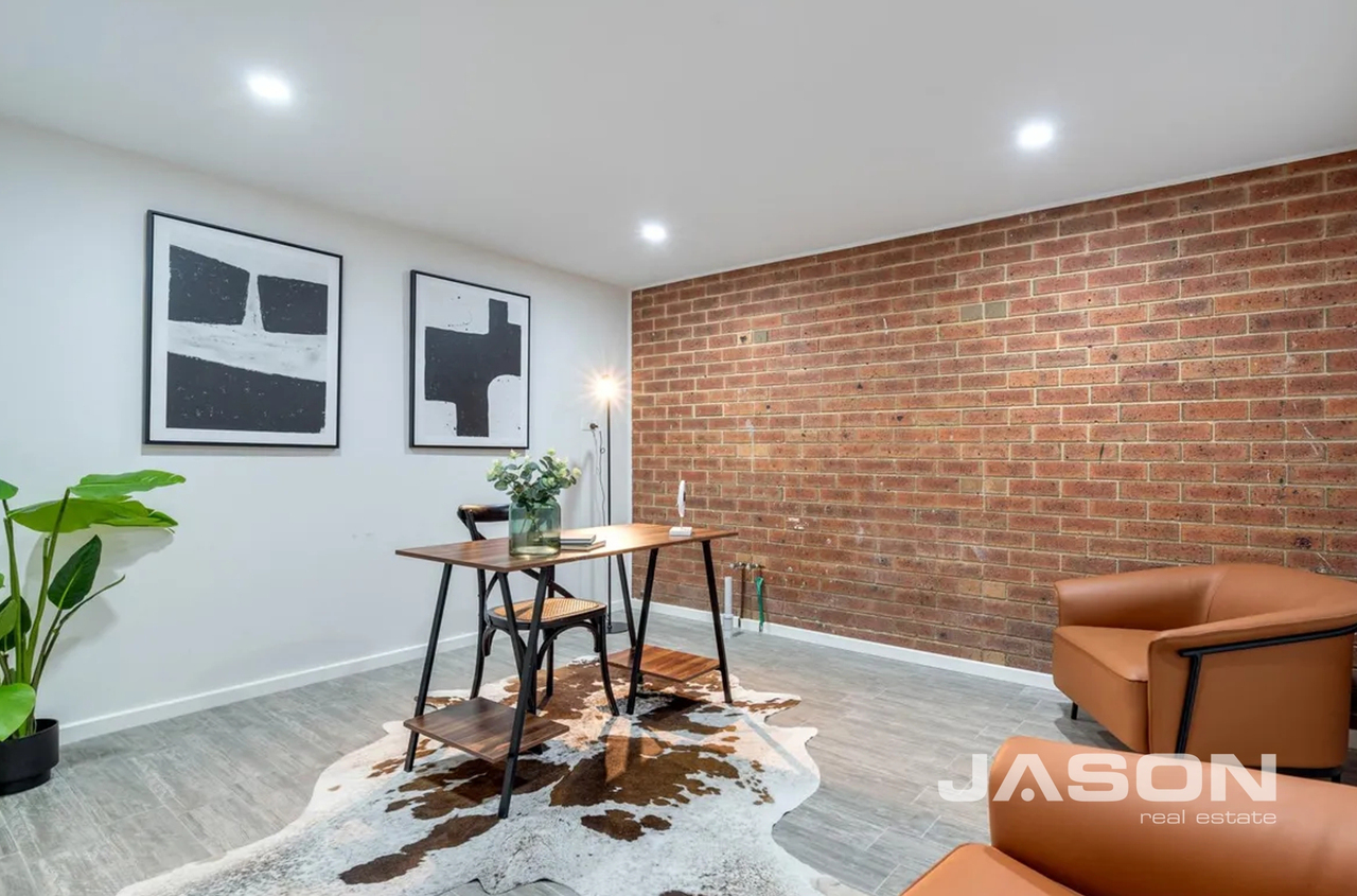 5-bedroom house at 4 Casablanca Court, Greenvale, VIC 3059, , Victoria