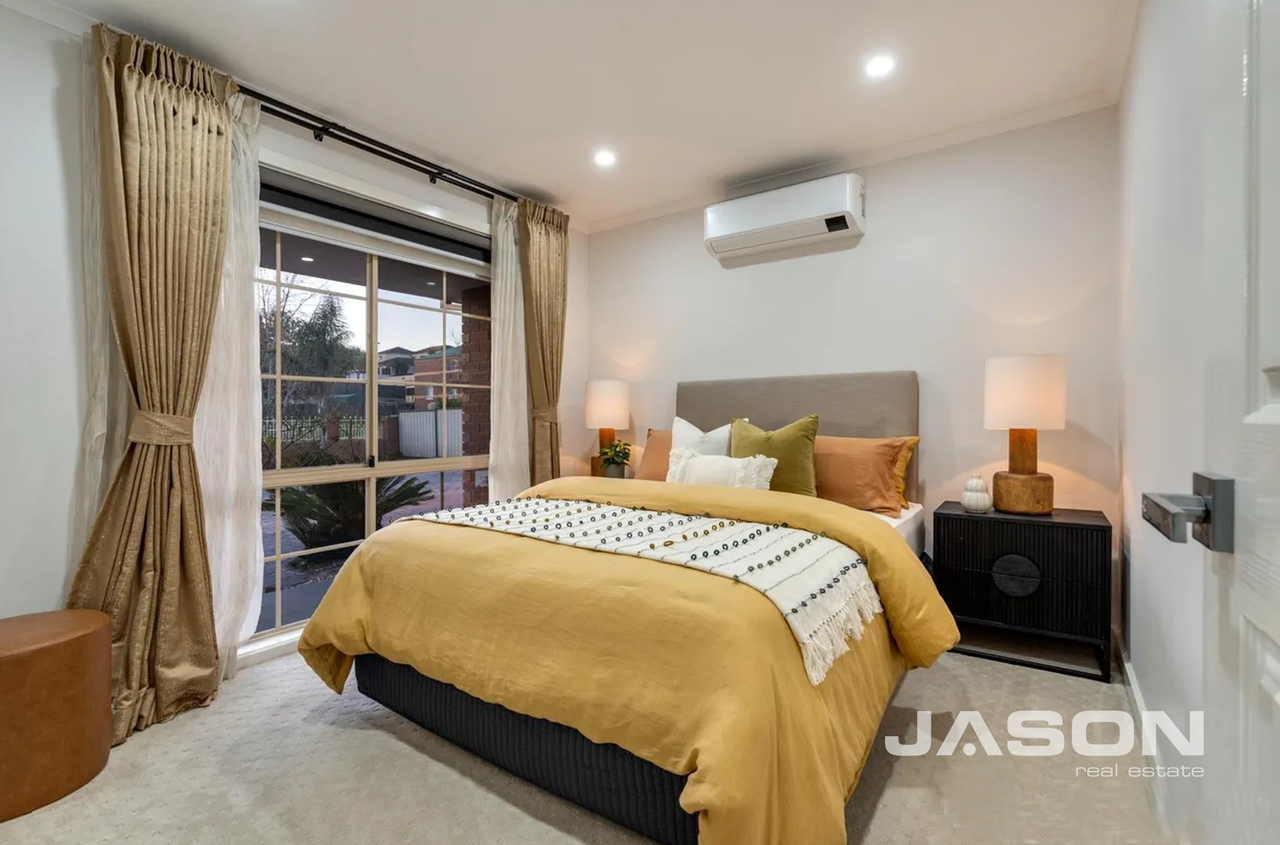 5-bedroom house at 4 Casablanca Court, Greenvale, VIC 3059, , Victoria