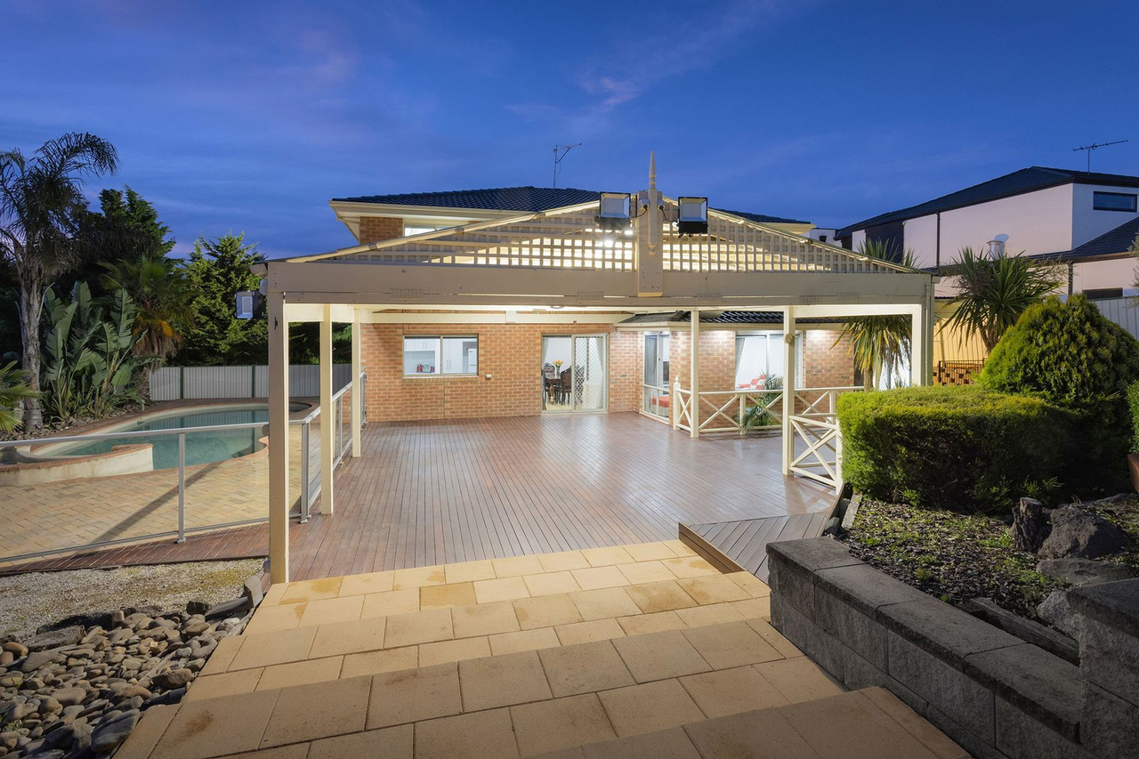 5-bedroom house at 4 Casablanca Court, Greenvale, VIC 3059, , Victoria