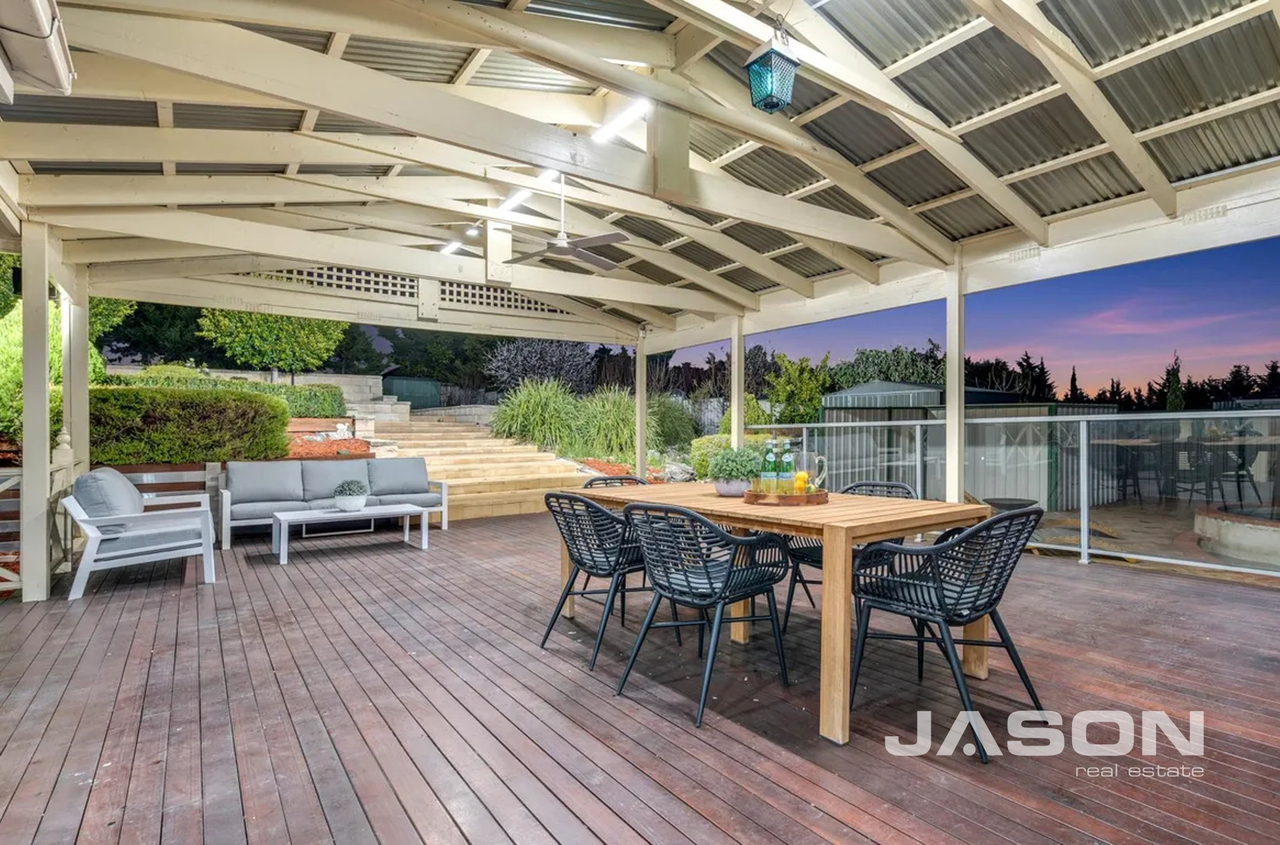 5-bedroom house at 4 Casablanca Court, Greenvale, VIC 3059, , Victoria