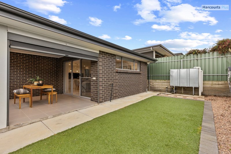 Photo - 4 Casey Street, Hallett Cove SA 5158 - Image 12