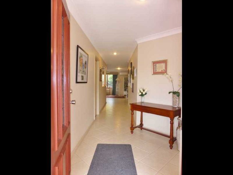 Photo - 4 Cassandra Crescent, Tuncurry NSW 2428 - Image 5