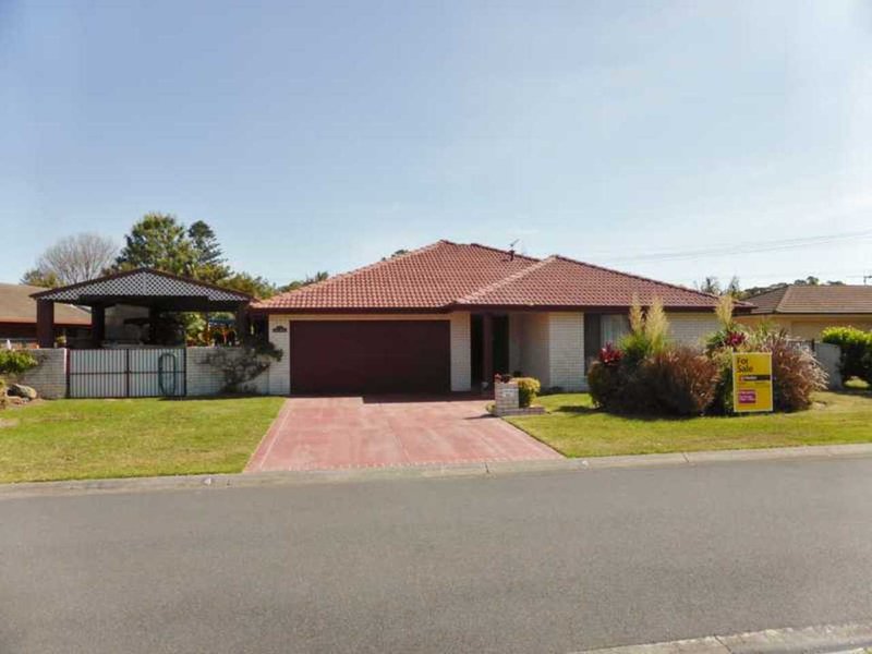 Photo - 4 Cassandra Crescent, Tuncurry NSW 2428 - Image 15