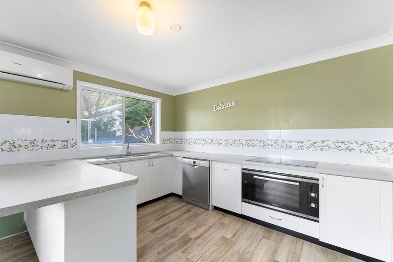 Photo - 4 Cassandra Place, Stanwell Park NSW 2508 - Image 3