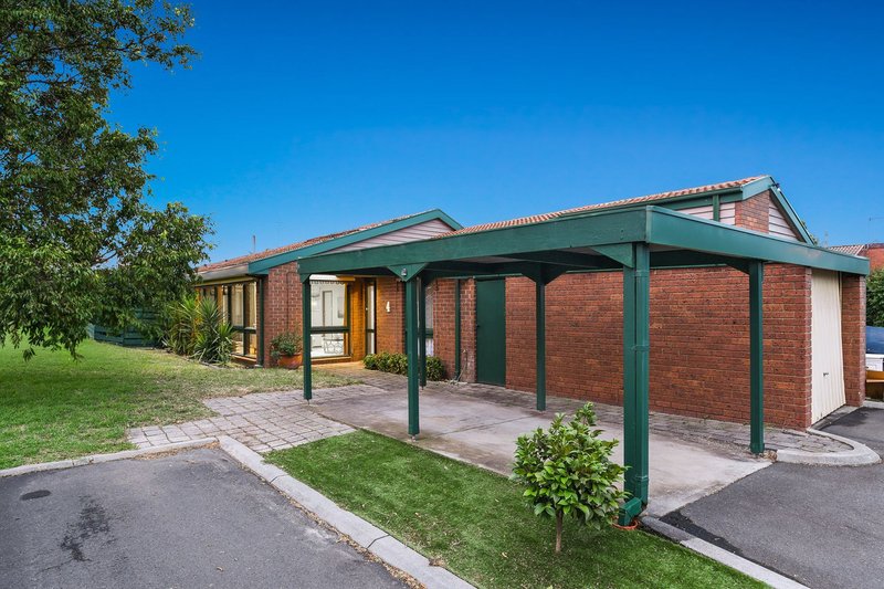 Photo - 4 Cassia Court, Keysborough VIC 3173 - Image 3