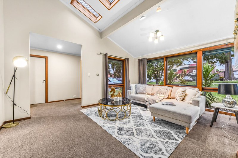 Photo - 4 Cassia Court, Keysborough VIC 3173 - Image 7