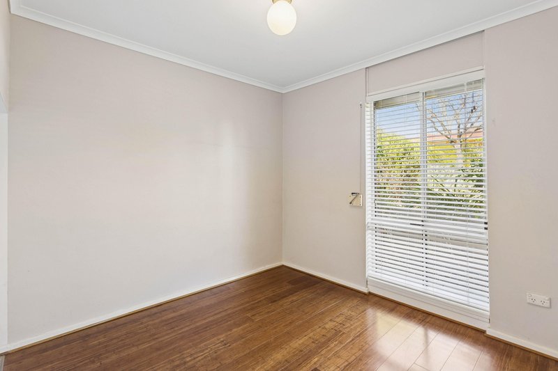 Photo - 4 Casuarina Avenue, Surrey Downs SA 5126 - Image 13