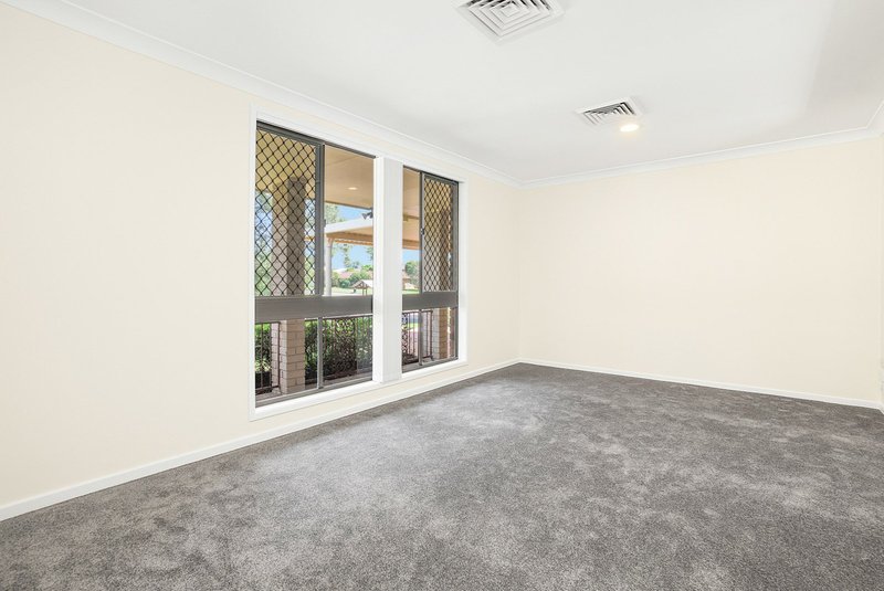 Photo - 4 Casuarina Circuit, Kingswood NSW 2747 - Image 3