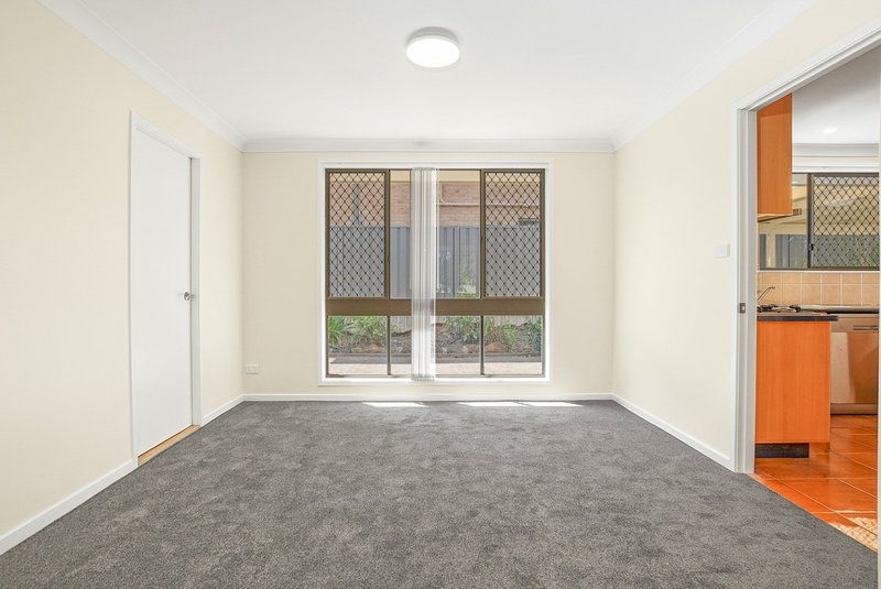 Photo - 4 Casuarina Circuit, Kingswood NSW 2747 - Image 6