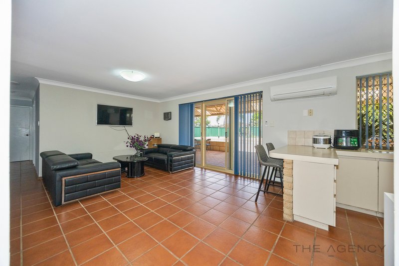 Photo - 4 Caswell Court, Marangaroo WA 6064 - Image 6