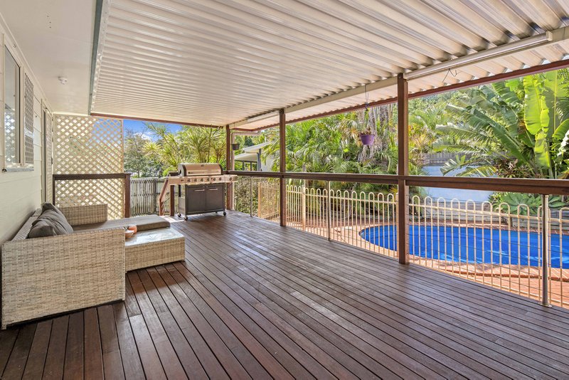 4 Cateran Close, Cannonvale QLD 4802