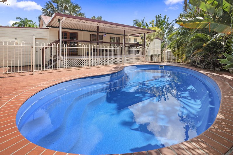 Photo - 4 Cateran Close, Cannonvale QLD 4802 - Image 2