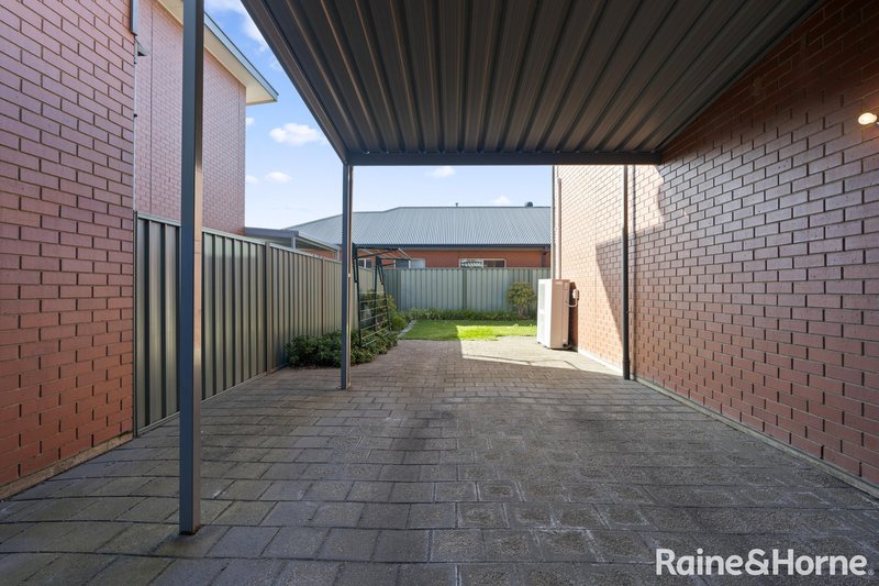 Photo - 4 Cathedral Circuit, Mawson Lakes SA 5095 - Image 24