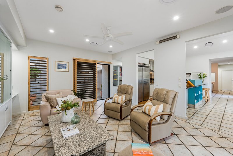 Photo - 4 Cathedral Street, Bridgeman Downs QLD 4035 - Image 19