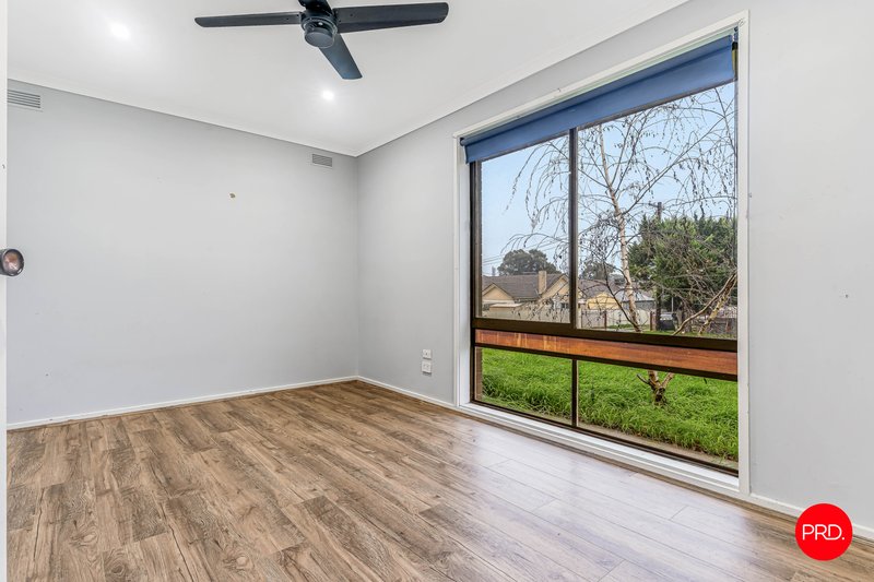 Photo - 4 Catherine Street, Eaglehawk VIC 3556 - Image 4