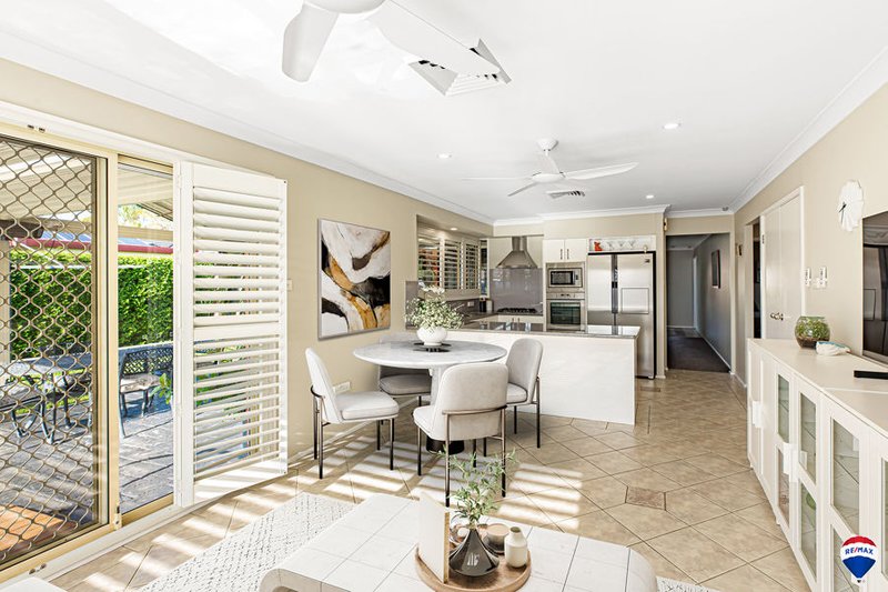 Photo - 4 Cavalli Way, Claremont Meadows NSW 2747 - Image 6