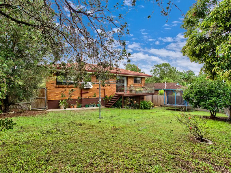 Photo - 4 Cayley Street, Everton Park QLD 4053 - Image 11