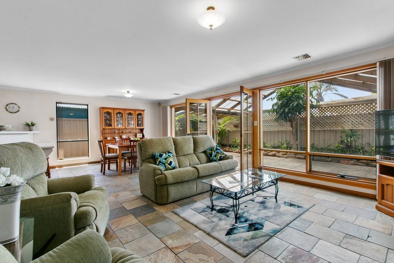 Photo - 4 Cedar Avenue, Seaford SA 5169 - Image 5