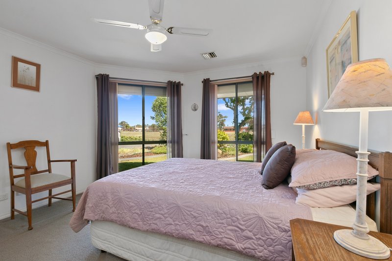 Photo - 4 Cedar Avenue, Seaford SA 5169 - Image 16