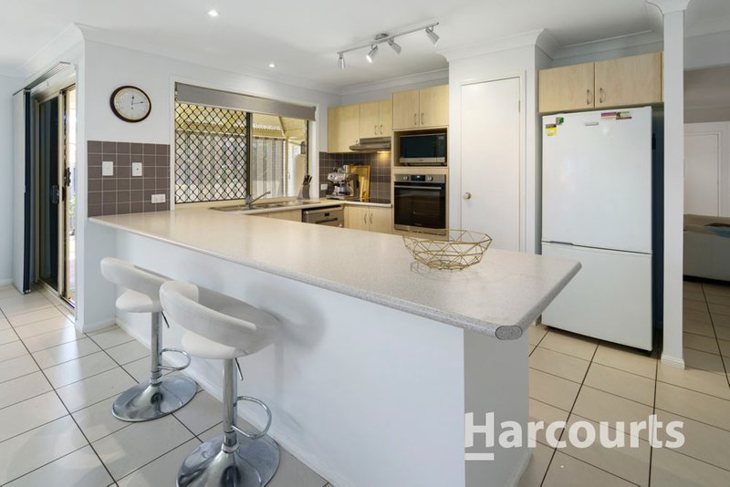 Photo - 4 Cedarwood Drive, Brassall QLD 4305 - Image 6