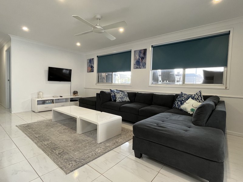 Photo - 4 Centaur Street, Caloundra QLD 4551 - Image 7