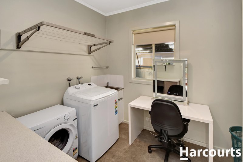 Photo - 4 Centenary Avenue, Horsham VIC 3400 - Image 10