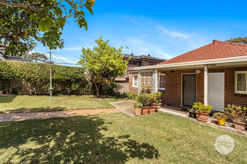 Photo - 4 Centre Street, Penshurst NSW 2222 - Image 2