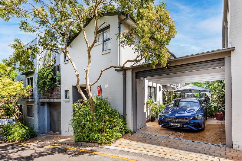 Photo - 4 Centre Street, Redfern NSW 2016 - Image 2