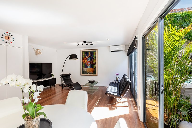 Photo - 4 Centre Street, Redfern NSW 2016 - Image 3