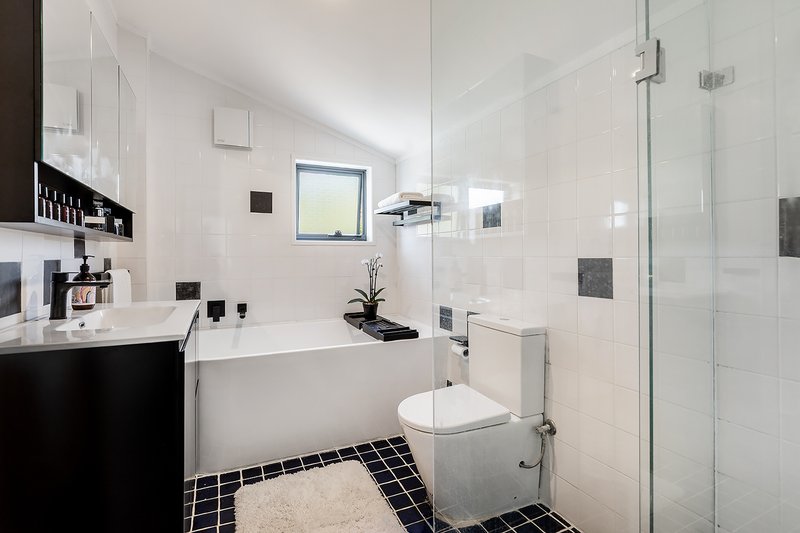 Photo - 4 Centre Street, Redfern NSW 2016 - Image 9