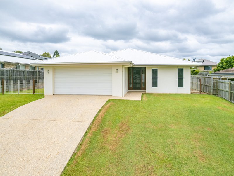 4 Chairmans Cl , Jones Hill QLD 4570