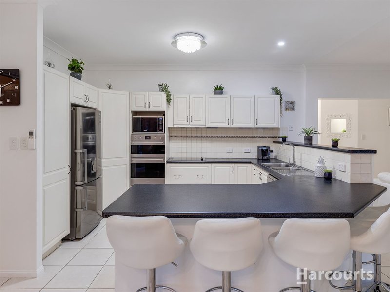 Photo - 4 Champagne Court, Morayfield QLD 4506 - Image 6