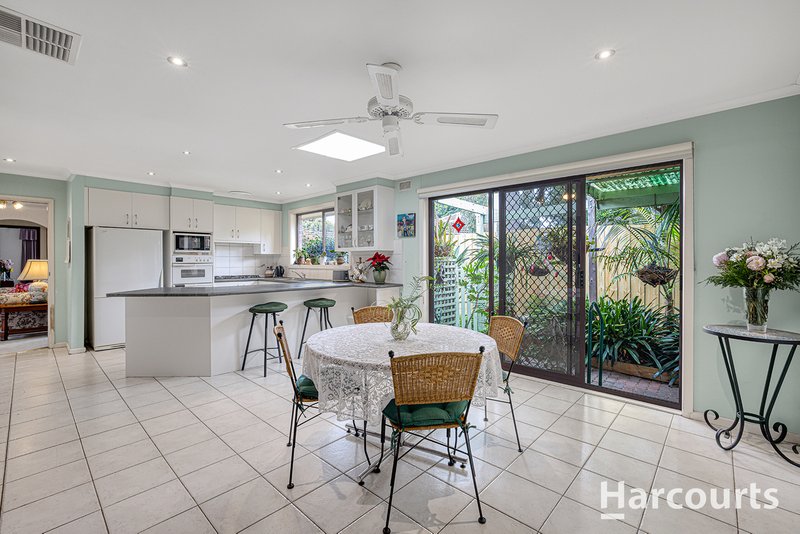 Photo - 4 Champion Crescent, Glen Waverley VIC 3150 - Image 6