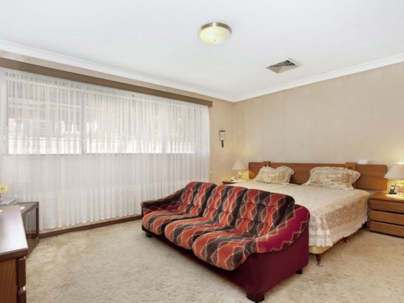 Photo - 4 Chancery Street, Canley Vale NSW 2166 - Image 3