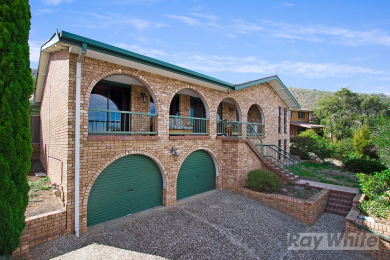 Photo - 4 Chapman Close, Tamworth NSW 2340 - Image 2